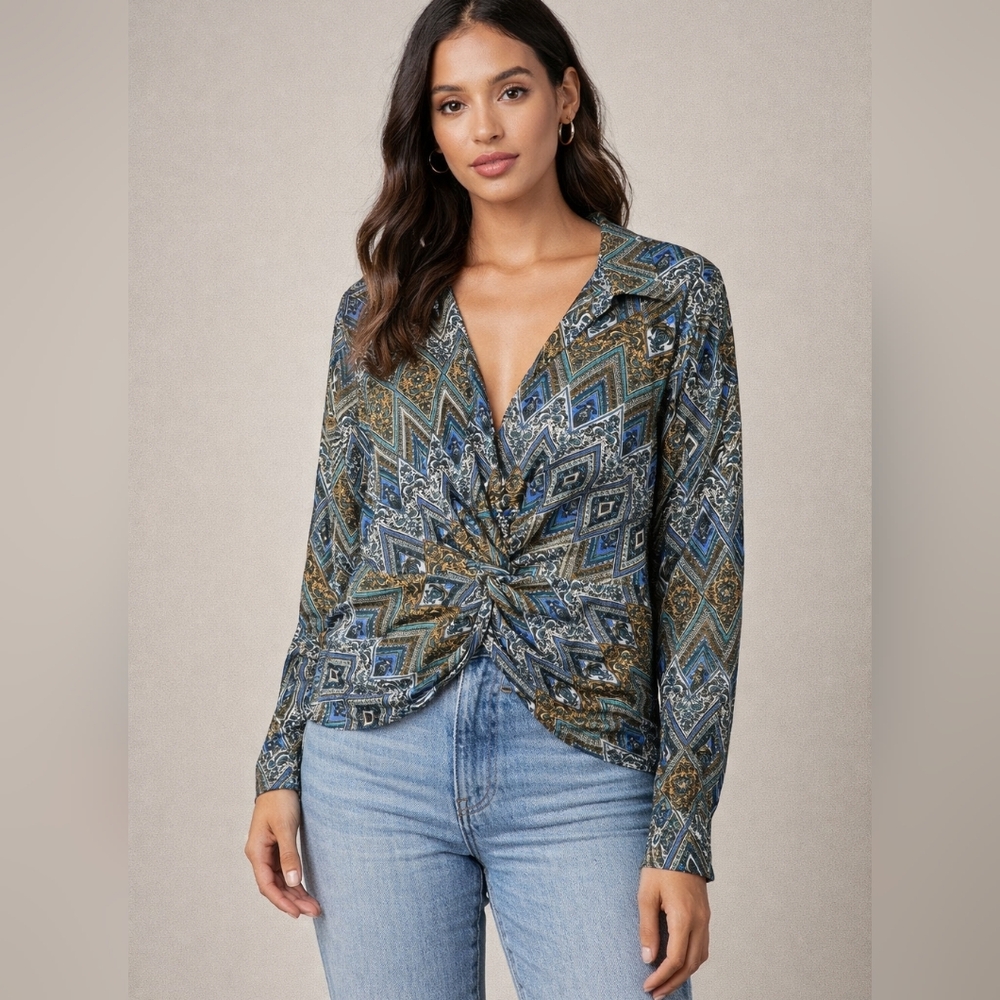 NWT‎ AndTheWhy Boho Geometric Twist Front Blouse Size Small, Med, & Large